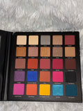 #MakeupAddict